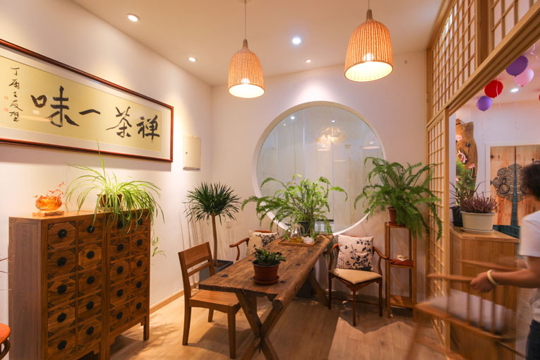 貝羽軒·古法艾灸美容養(yǎng)生 貝羽軒·古法艾灸美容養(yǎng)生